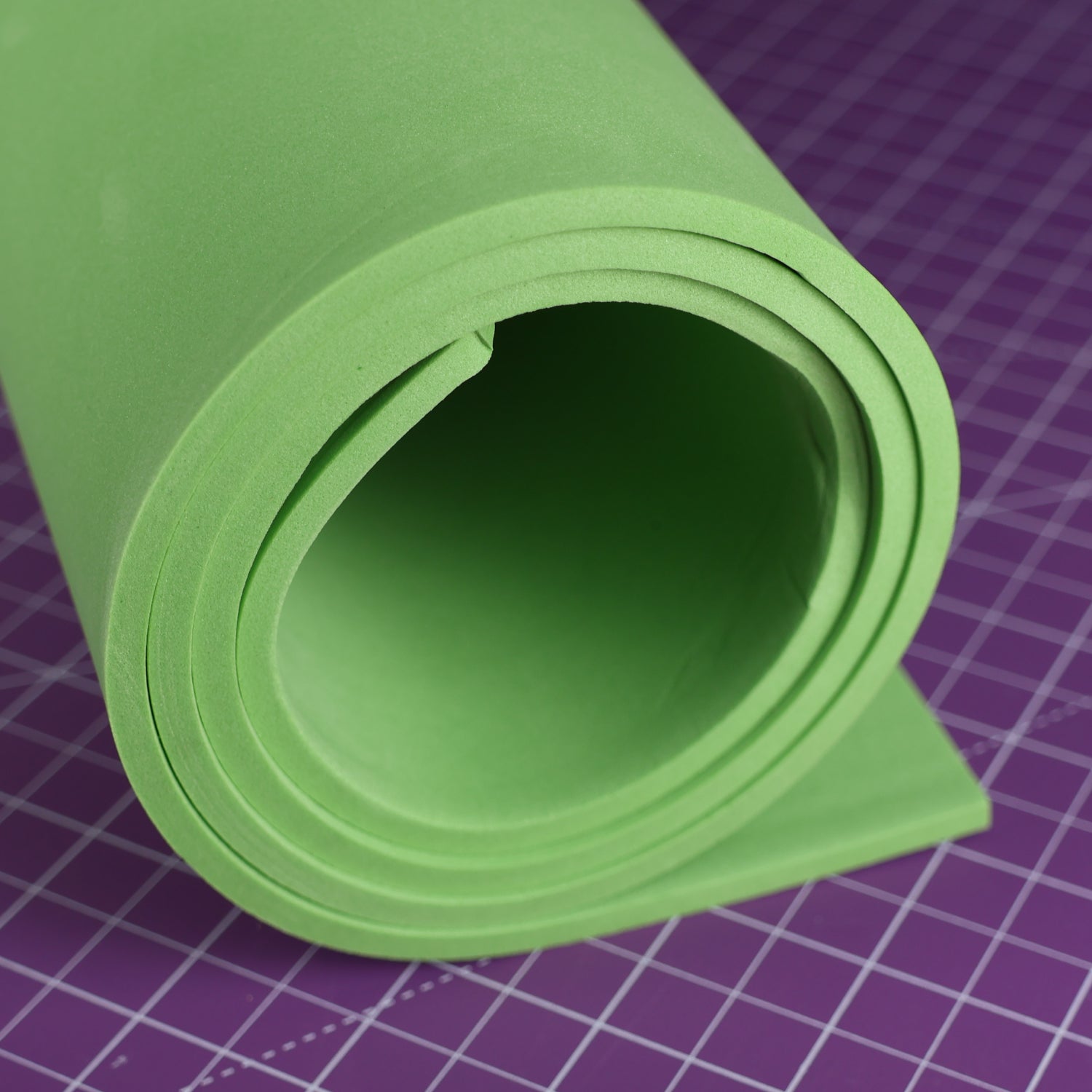 EVA foam 65 kg/m3, 5 mm green - 100x50 cm